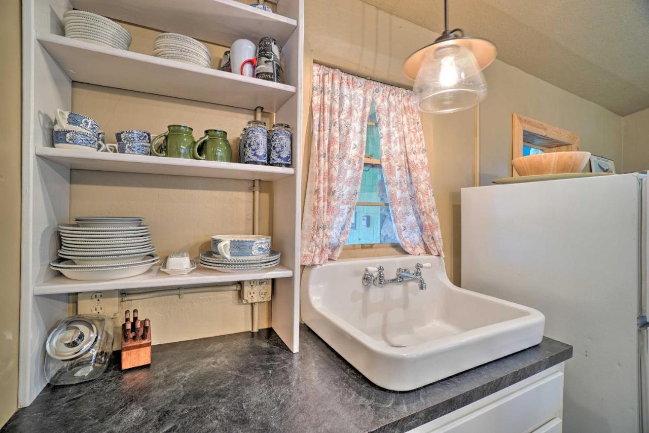 Enchanting Hilltop Cottage In Medicine Park! Εξωτερικό φωτογραφία